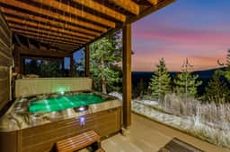 Epic Grand Lake Estate • Hot Tub • Sleeps 22 • 20 Private Acres - Image 4