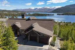 Luxury villa w/ lake+mtn views+private theatre! - Image 2