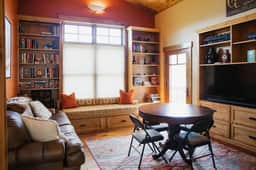 Luxury villa w/ lake+mtn views+private theatre! - Image 5