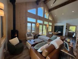 Skinny Pine Ranch-spacious-fitness center-1 private acre - Image 5