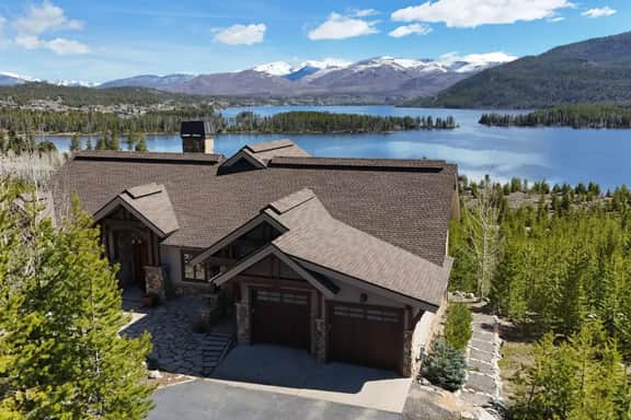 Luxury villa w/ lake+mtn views+private theatre! - Image 2