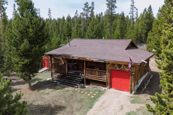 Moose Hollow Hideaway~family retreat w/ gameroom - Image 4