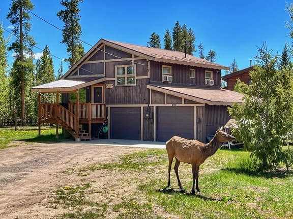 Family Cabin w/Yard Near RMNP & Lake - Image 1